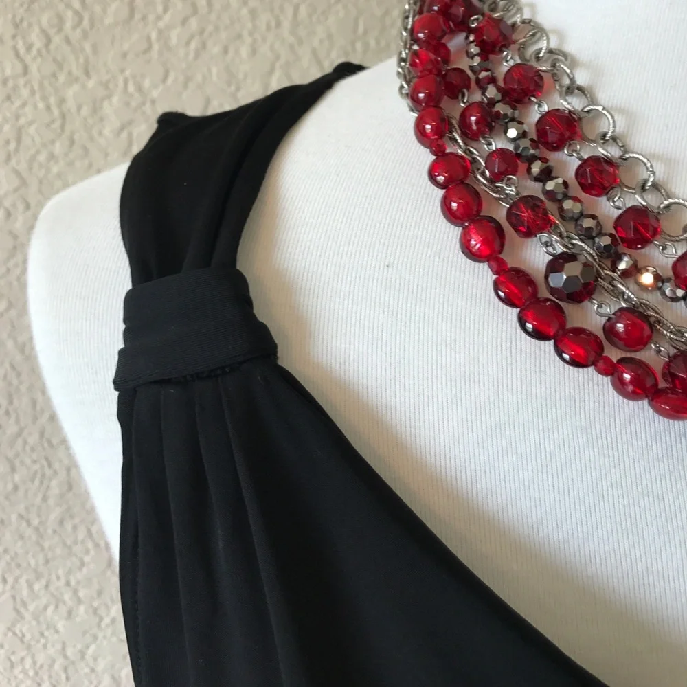 WHBM Top Detailed Shoulder - Picture 4 of 8